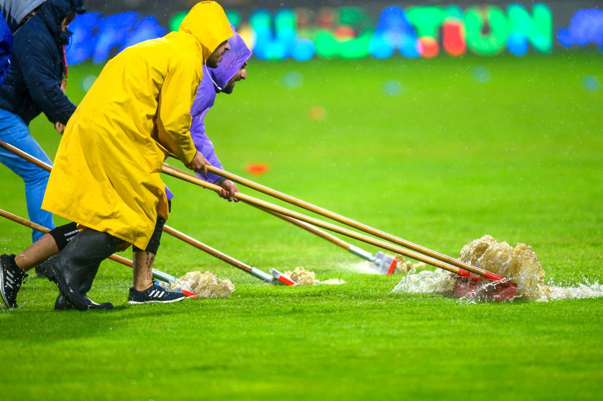 Primire ostilă pentru naționala României: kosovarii ne-au fluierat imnul! Ce a remarcat jurnalistul GSP aflat la masa presei