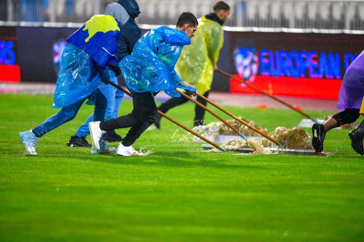 Primire ostilă pentru naționala României: kosovarii ne-au fluierat imnul! Ce a remarcat jurnalistul GSP aflat la masa presei