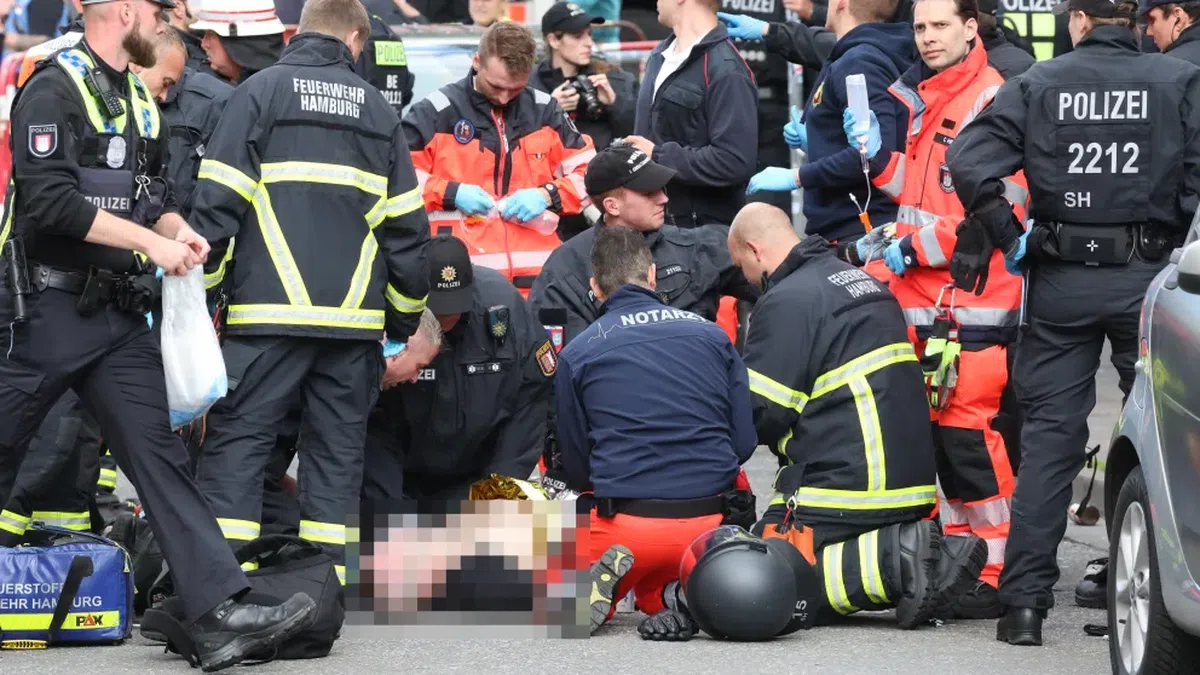 Incident major la Hamburg! A încercat să atace fanii cu un topor și a fost împușcat de Poliție, înainte de Polonia - Olanda