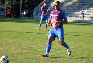Constantin Budescu a debutat la Buzău » Cum s-a încheiat amicalul jucat de cele două echipe din Superligă