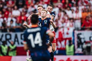 Polonia - Olanda, primul meci al zilei la Campionatul European » Ultimul sfert de oră: se joacă pe contre la Hamburg!
