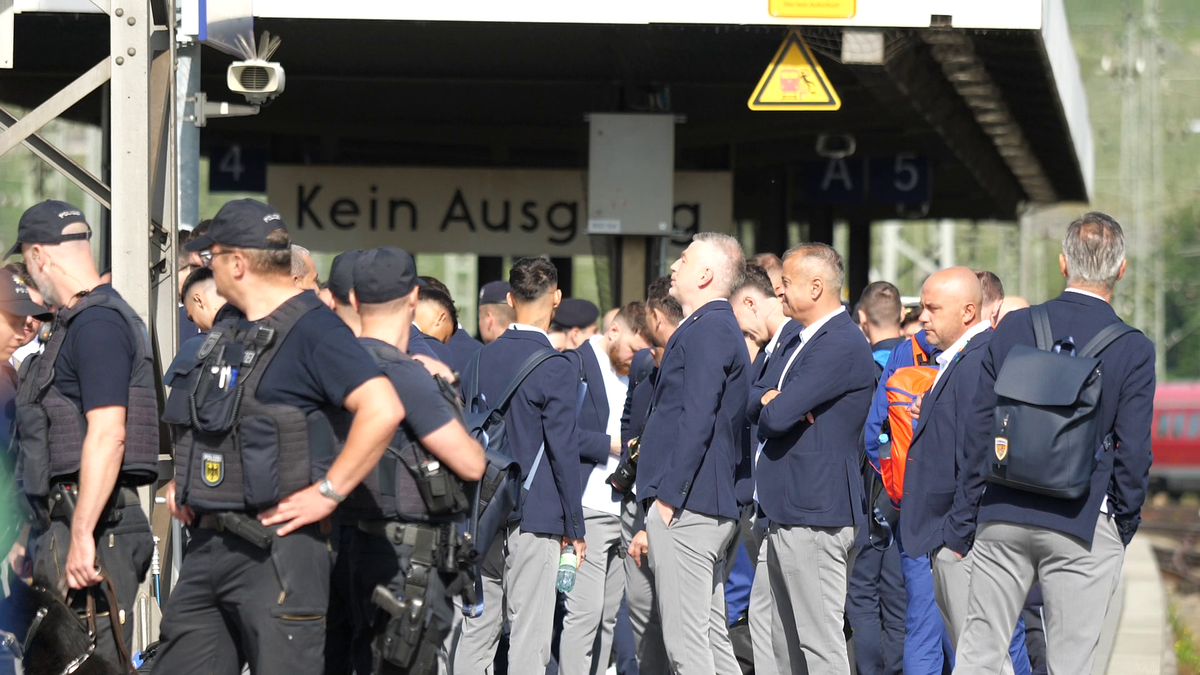 Plecarea echipei nationale Wurzburg - Munchen