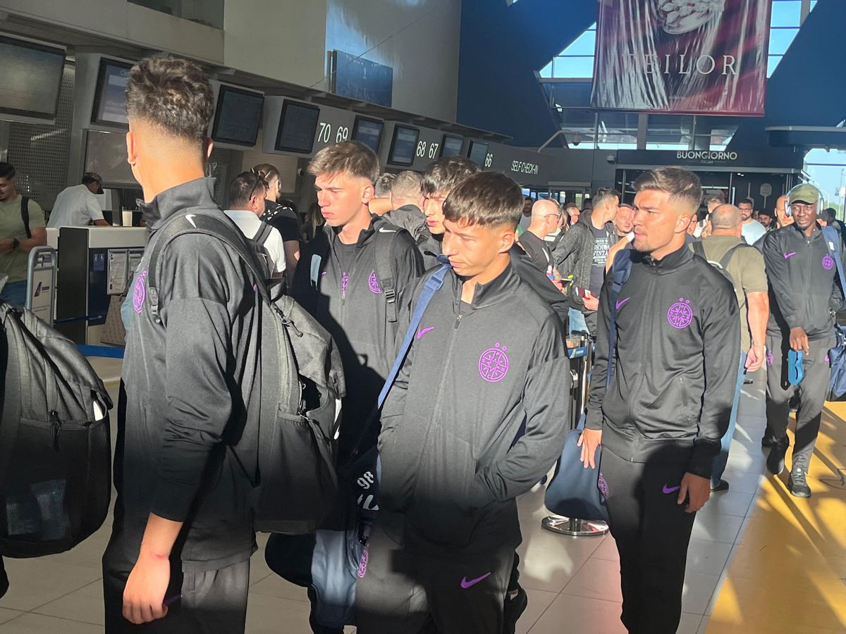 FCSB a plecat în cantonamentul din Olanda cu o ținută inedită » Cine a lipsit din lotul campioanei în afară de cei 4 care sunt convocați la Euro