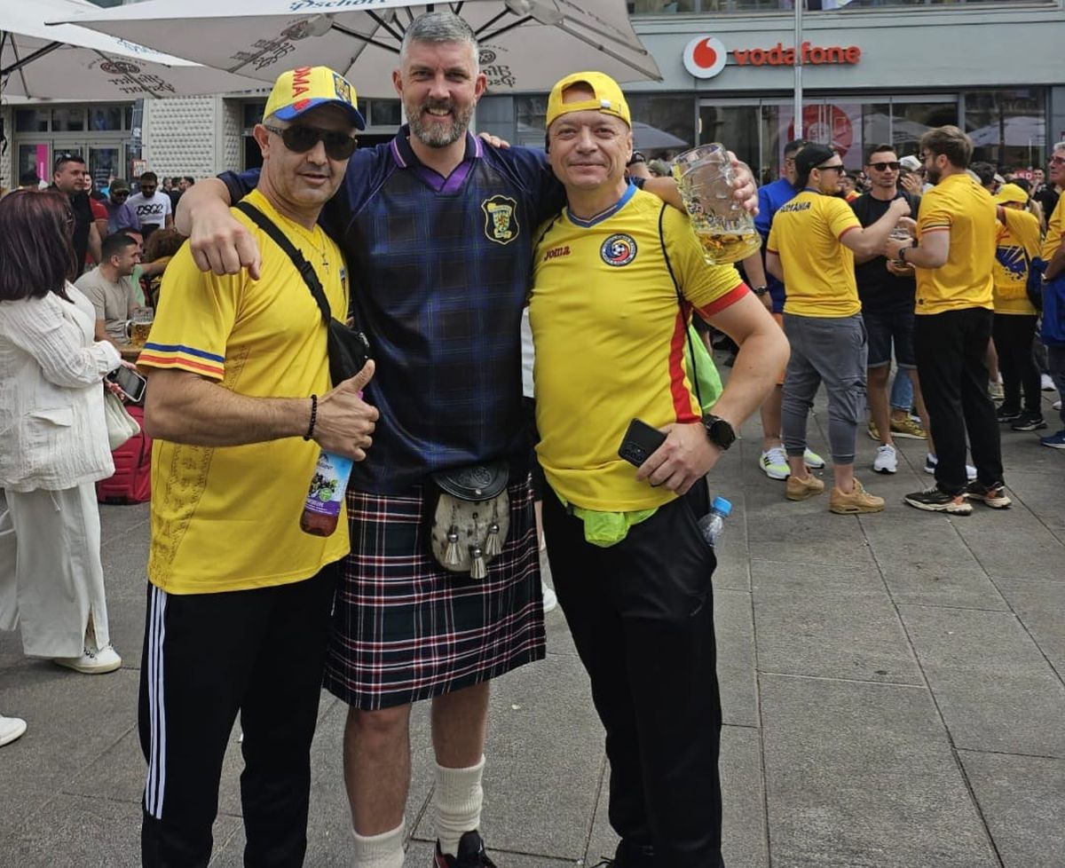 Fanii României au început petrecerea în Marienplatz din week-end, în așteptarea meciului cu Ucraina
