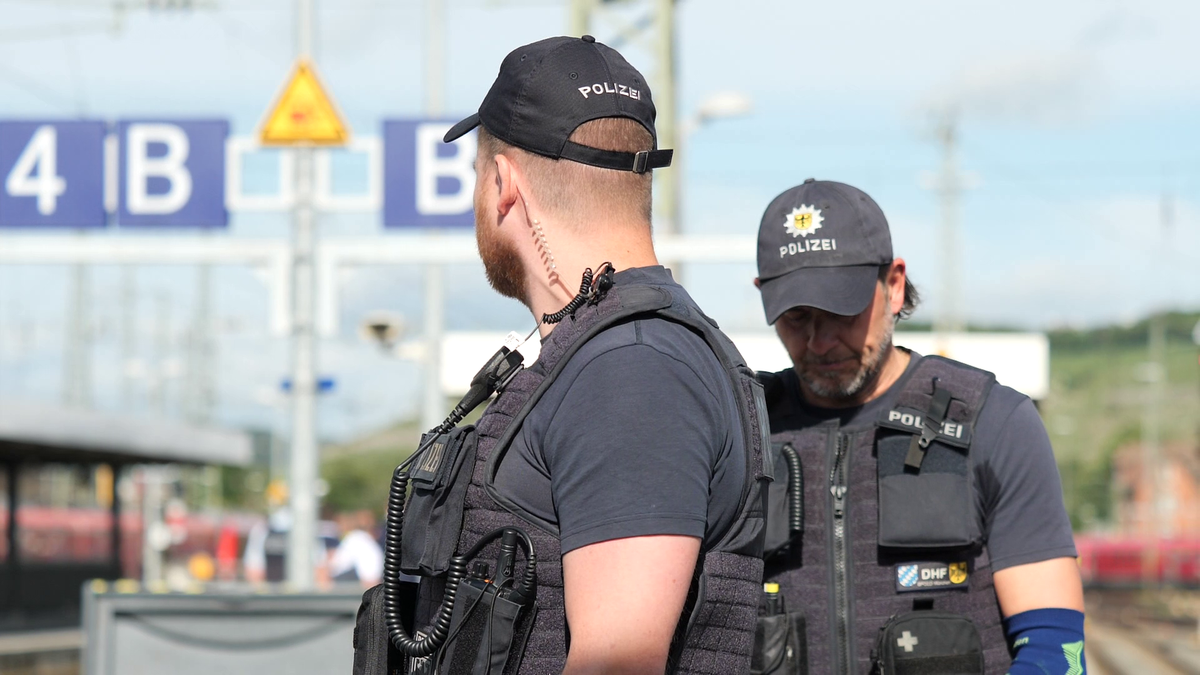 Cu trenul alături de națională, până la Munchen » Niciun minut de întârziere și condiții de top! Cine i-a driblat pe polițiști