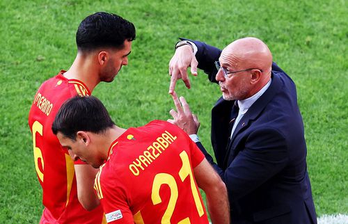 Cum a descifrat Luis de la Fuentes jocul adversarilor în Spania - Croația 3-0. Foto: Guliver/gettyimages