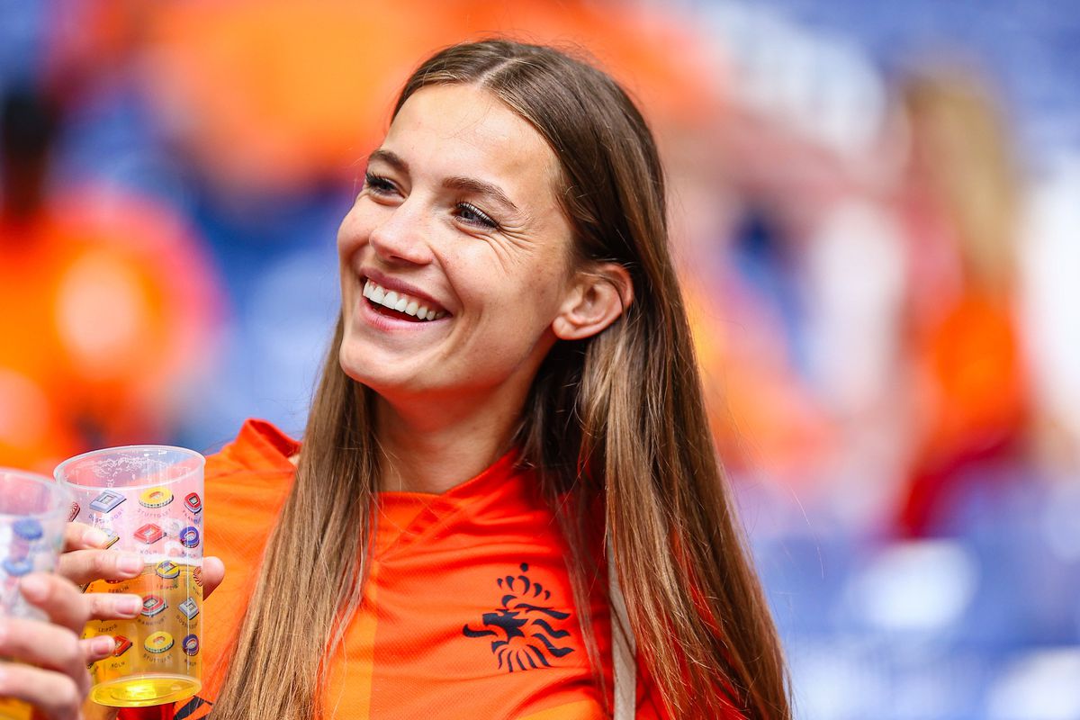 S-a ținut de cuvânt » Ce s-a întâmplat când senzația din Polonia a ajuns în mijlocul olandezilor la EURO 2024