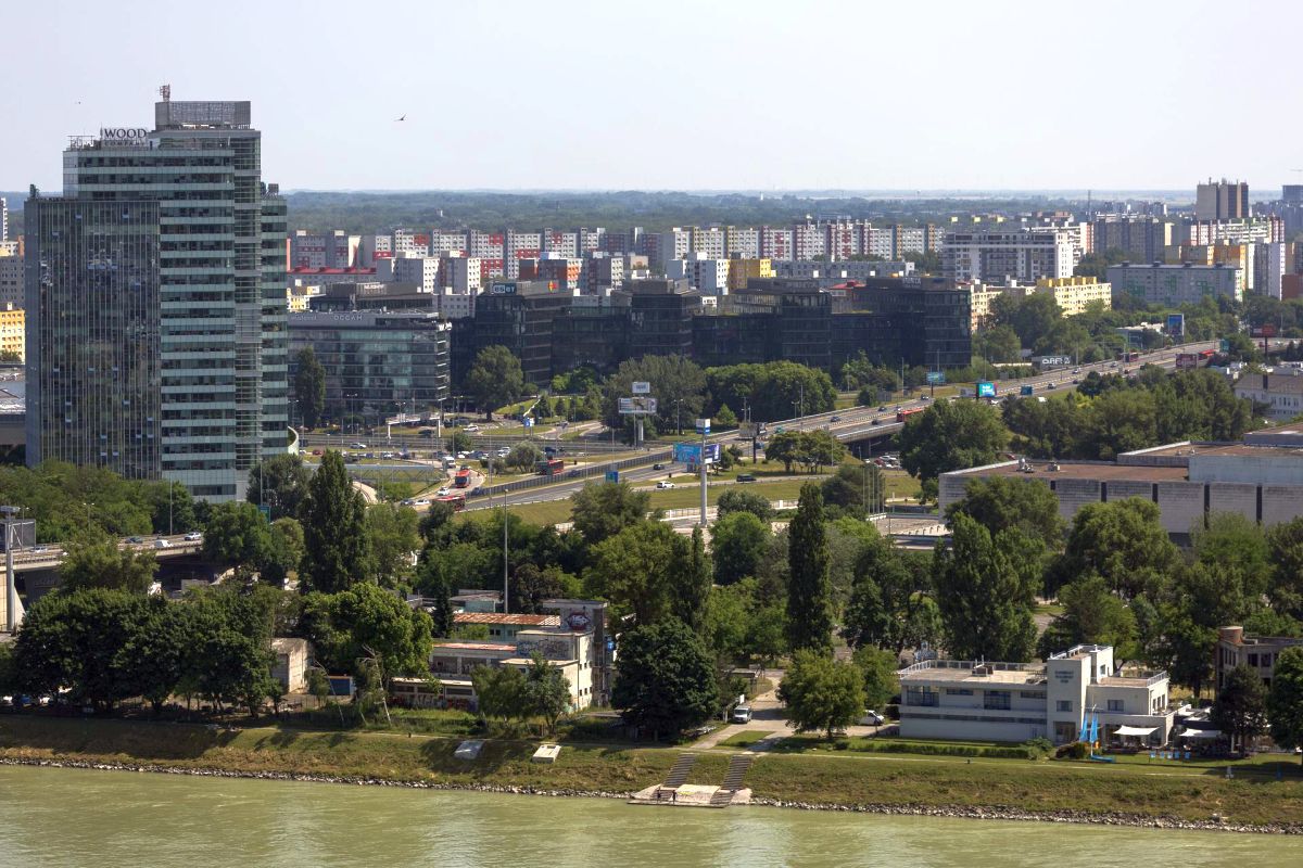 „Bronxul” Bratislavei, la zece minute de naționala U21 » „Orașul în oraș” s-a reinventat, trecând prin ocupația nazistă și industrializarea socialistă