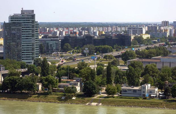 „Bronxul” Bratislavei, la zece minute de naționala U21 » „Orașul în oraș” s-a reinventat, trecând prin ocupația nazistă și industrializarea socialistă