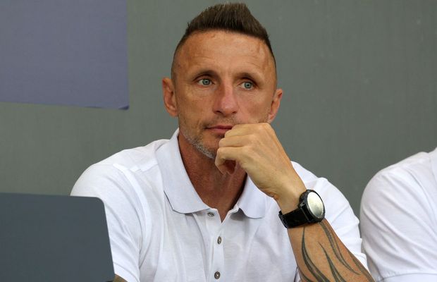 Greu de privit! Clipe teribile la Europeanul U21 » Aflat în tribune, selecționerul Cehiei s-a prăbușit din senin: „S-a agravat treptat”