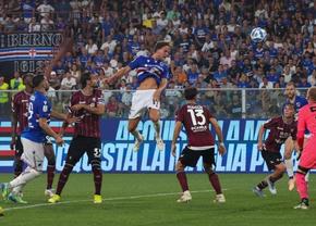 Necaz la Salernitana: 16 persoane, dintre care 8 fotbaliști, au ajuns la spital! » Au cerut amânarea returului barajului cu Sampdoria