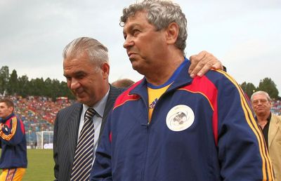 „Nu sunt antistelist!” » Pe cine a ales Răzvan Lucescu dintre Dinamo, cea antrenată de tatăl său, și Steaua lui „Puiu” Iordănescu: „A reușit să crească jucători tineri”