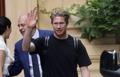 Kevin a fost poreclit „De Brownie” la Napoli! » Starul belgian i-a isterizat pe suporterii campioanei Italiei