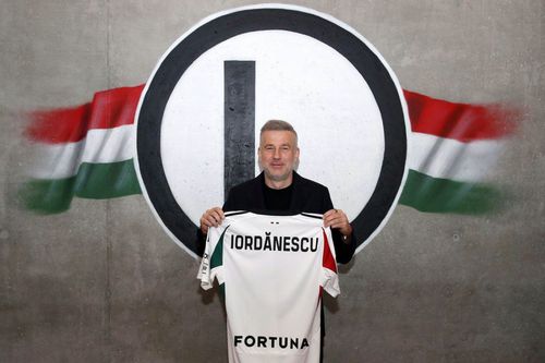 Edi Iordănescu, prezentat la Legia Varșovia