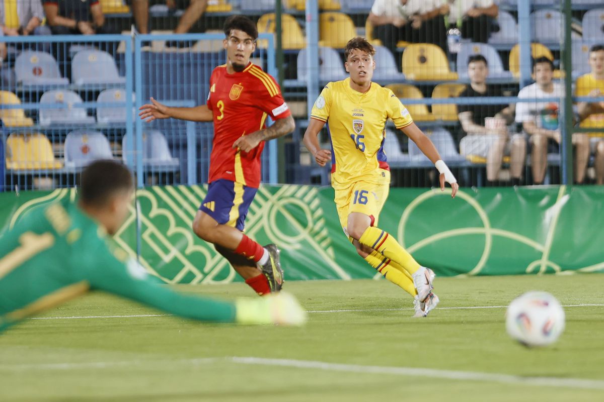 România U19 - Spania U19 1-3 » Noi cu ocaziile, ei cu golurile! „Tricolorii” U19 s-au înfundat în pragmatismul iberic