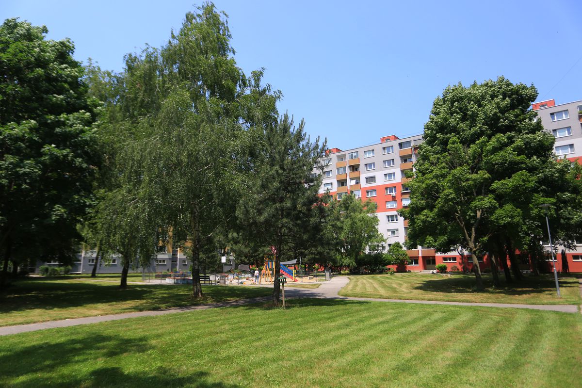 „Bronxul” Bratislavei, la zece minute de naționala U21 » „Orașul în oraș” s-a reinventat, trecând prin ocupația nazistă și industrializarea socialistă