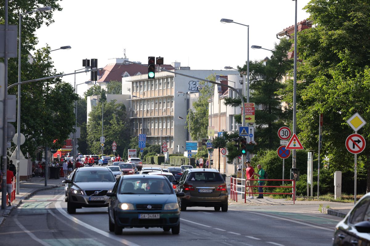 Dunajska Streda, între tranziție și moftul lui Viktor Orban » Ce am întâlnit în orașul slovac de lângă granița cu Ungaria: singurul lucru care iese din tipare