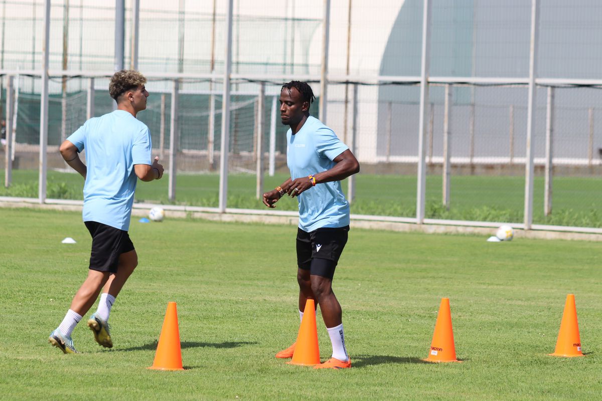 Claudiu Niculescu a sunat adunarea! CSM Slatina s-a reunit: lotul prezent, noutăți și absenți