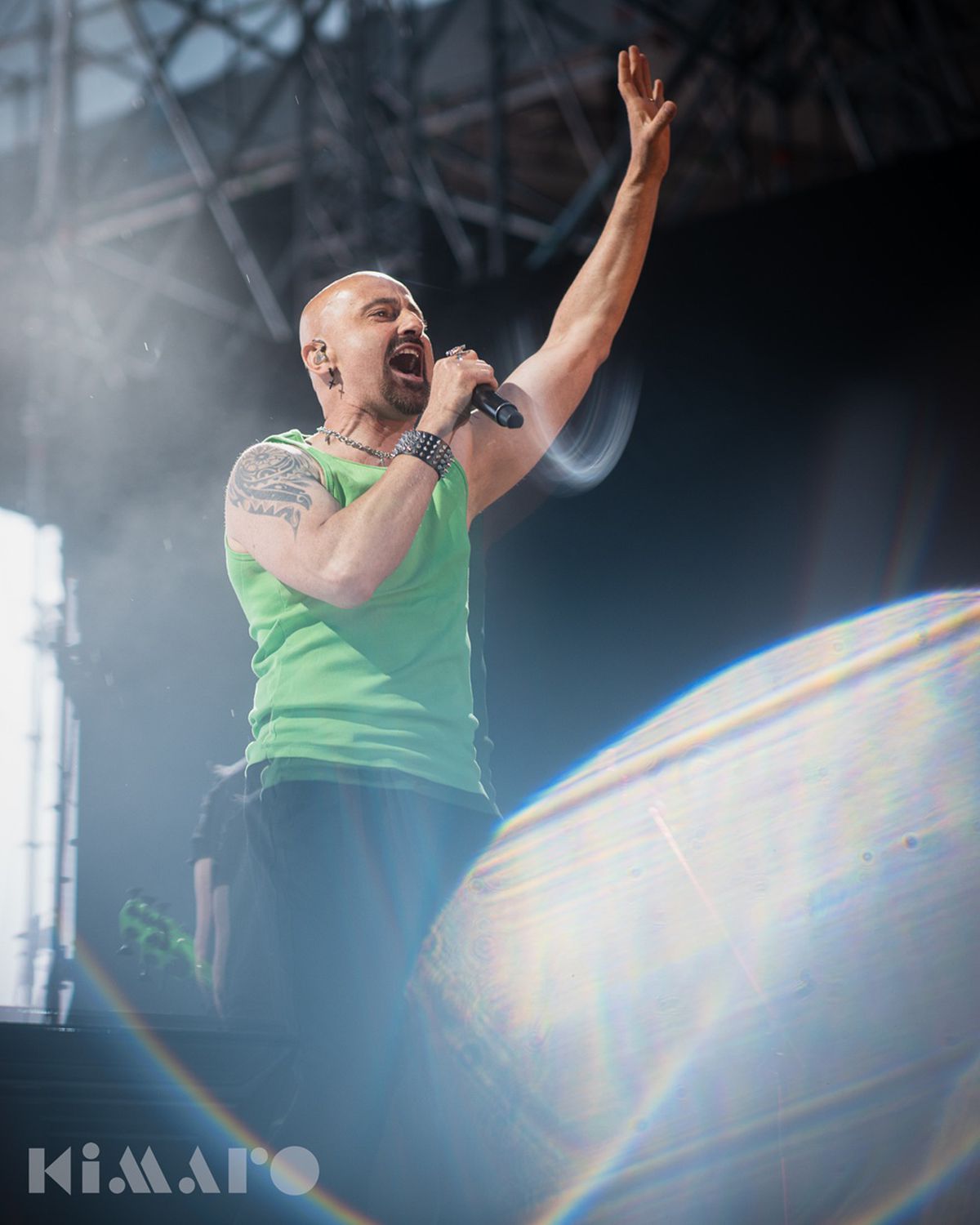 Cu 750 mp de ecrane, pe o scena de 60 metri, Festivalul KIMARO a început pe 13 iunie în Piața Constituției București!