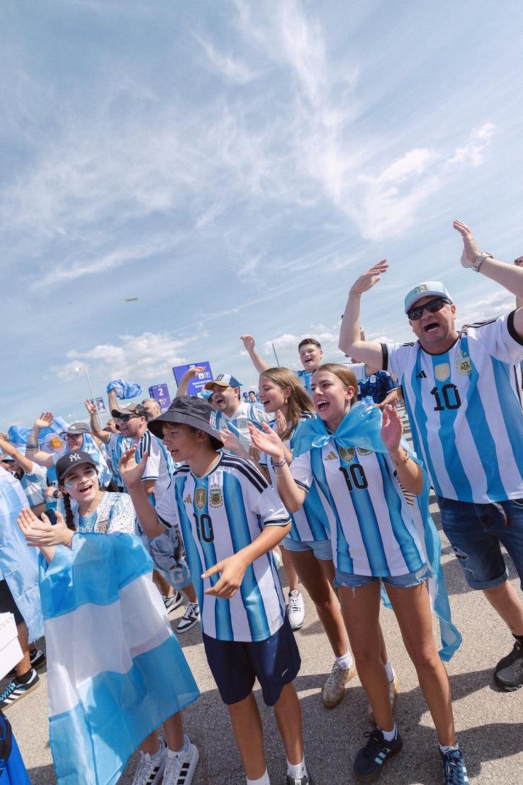 Poza pentru articolul Argentina - Algeria » După două goluri anulate vine un EUROGOL de pus în ramă