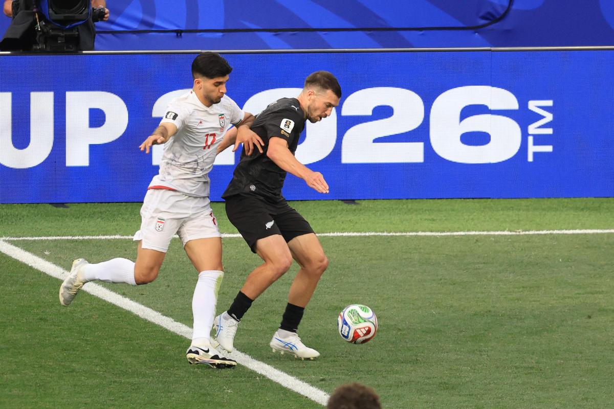 Fotbalistul devenit viral pe Instagram a debutat la CM 2026 » Cum au reacționat fanii veniți la Iran – Noua Zeelandă