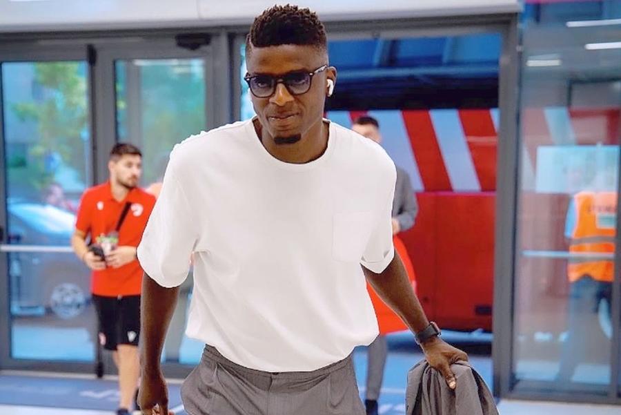 Eddy Gnahore a plecat de la Dinamo, dar poate continua în Superliga la marea rivală FCSB Iată câți bani cere Eddy Gnahore ca să semneze cu FCSB!