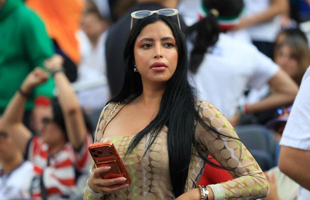 Un altfel de Iran » Cum s-au comportat, departe de casă, persanii din Los Angeles la meciul cu Noua Zeelandă