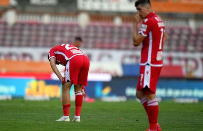 Pe cine se bazează Dinamo, după ce șase jucători s-au îmbolnăvit cu COVID-19 » Probleme mari pe două posturi + cum ar putea arăta echipa de start