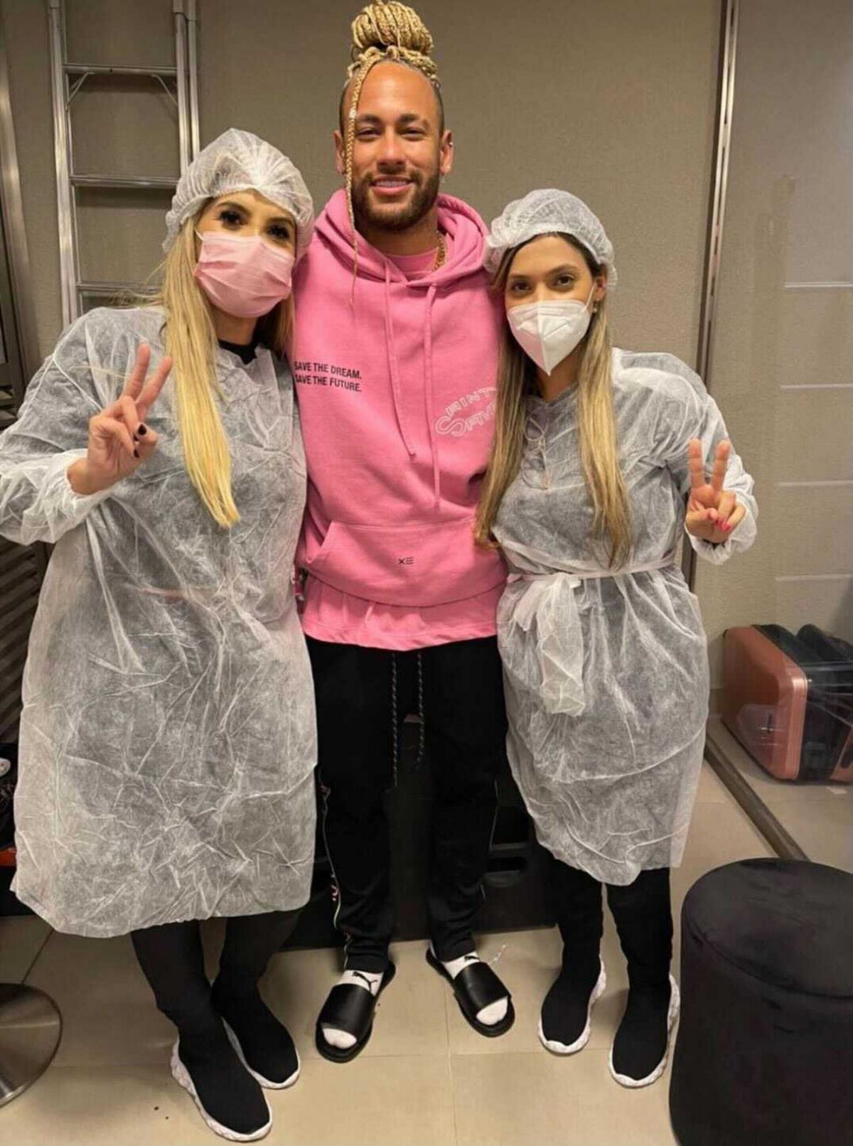 Neymar, schimbare radicală de look! Cum arată brazilianul la o săptămână după ce a pierdut Copa America