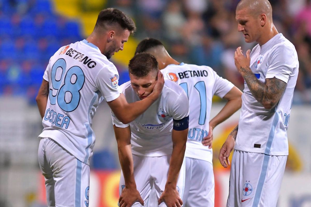 Impresarul lui Ondrasek sare în apărarea cehului, după criticile primite de la Becali: „Ce, ne luăm după o repriză? E în urmă cu pregătirea”