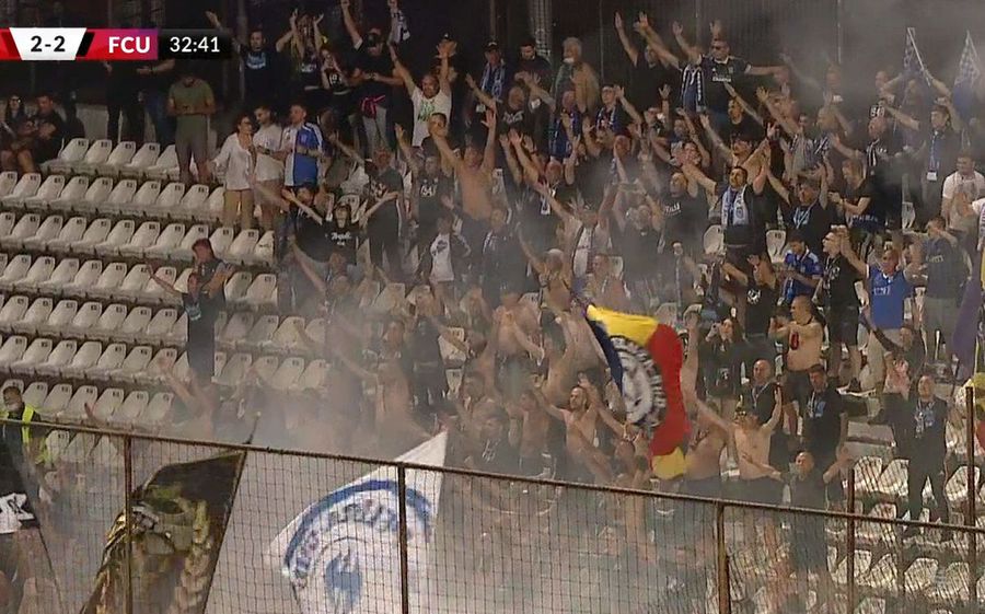 Ca în vremurile bune! Ultrașii Craiovei au făcut show în „Gruia”, la revenirea lui FCU în Liga 1