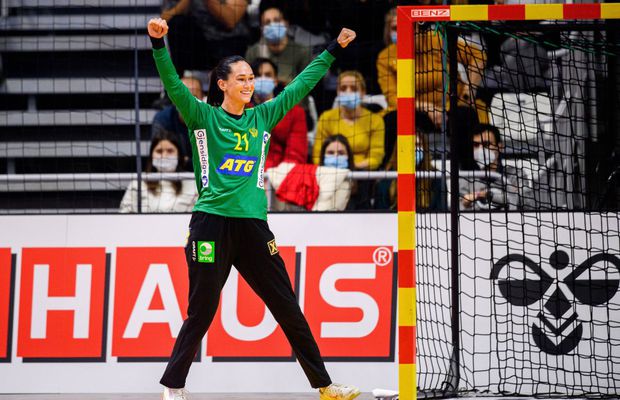 Gloria Bistrița transferă de la un CSM București aflat în derivă: portarii Eriksson și Hosu pleacă la final de sezon