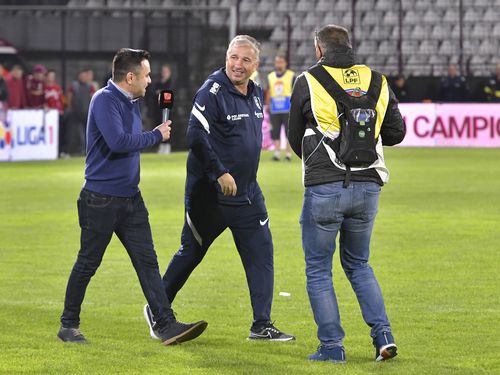 CFR Cluj a învins-o pe Rapid, scor 1-0, în primul derby al sezonului din Liga 1. Dan Petrescu, antrenorul campioanei, a oferit declarații de un optimism debordant.