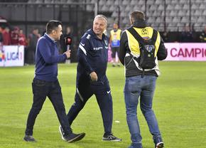 Dan Petrescu, exuberant după un moment trăit în meciul cu Rapid: „Să se ferească toți din calea noastră! Din acest moment suntem de neoprit!”