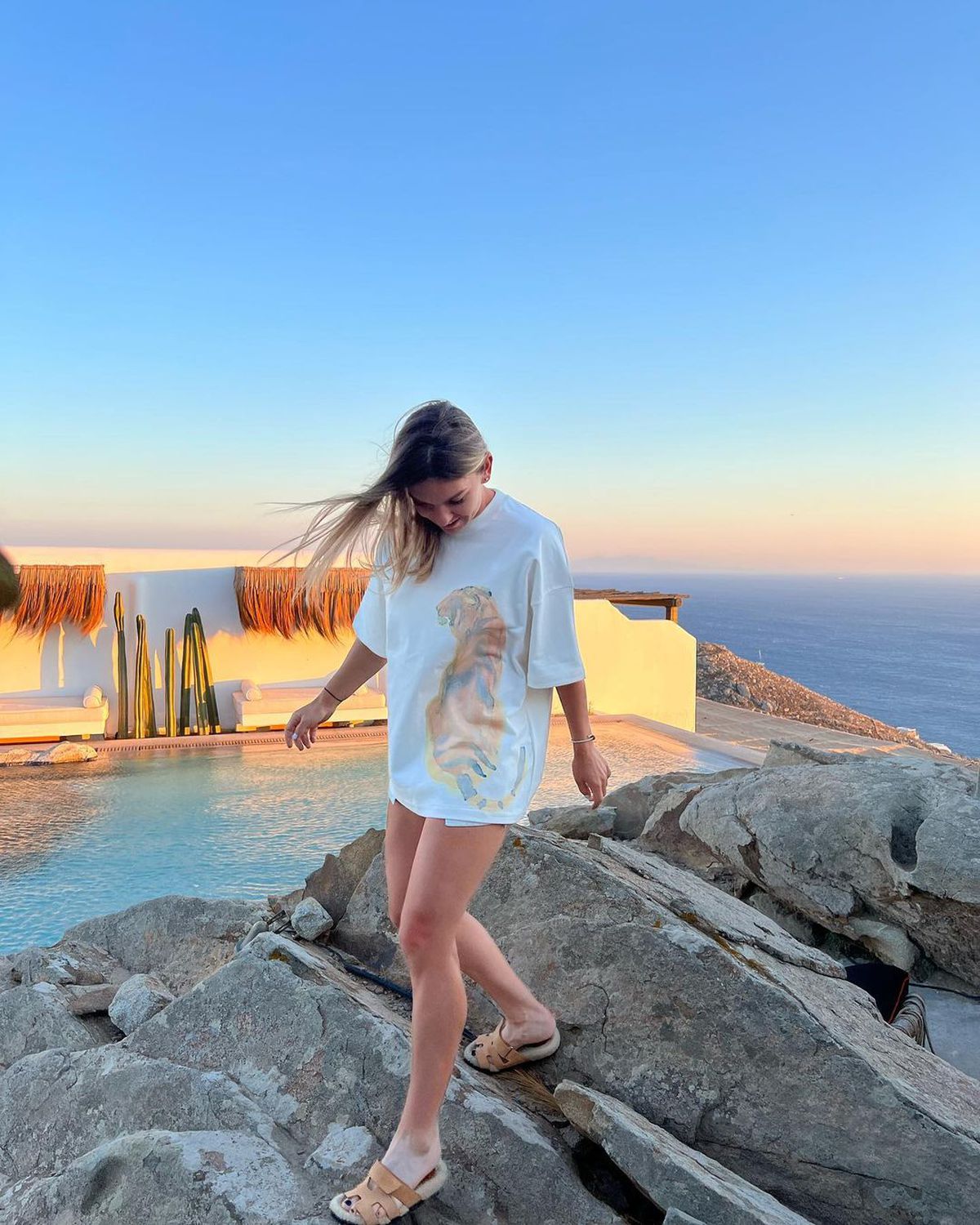 Imagini spectaculoase din vacanța Simonei Halep + comentariu cu 4 semne de exclamare de la Mouratoglou :D