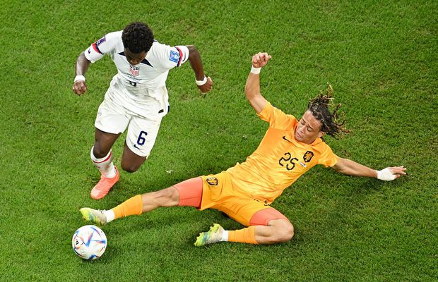 Marea speranță a olandezilor a plecat din cantonament și semnează cu PSG