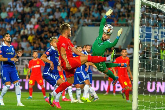 Galerie Foto  Imaginile bucuriei! Ce s-a întâmplat la finalul meciului FCSB  – Hermannstadt 3-0