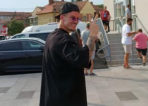„Se încheie telenovela” » Dennis Man dă lovitura după vacanță: câți bani va câștiga în 3 ani de contract