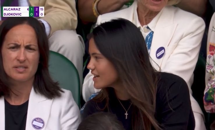 Emma Răducanu, prezentă să îl susțină pe Carlos Alcaraz la finala Wimbledon împotriva lui Novak Djokovic / Foto: Olly (X - fostul Twitter)