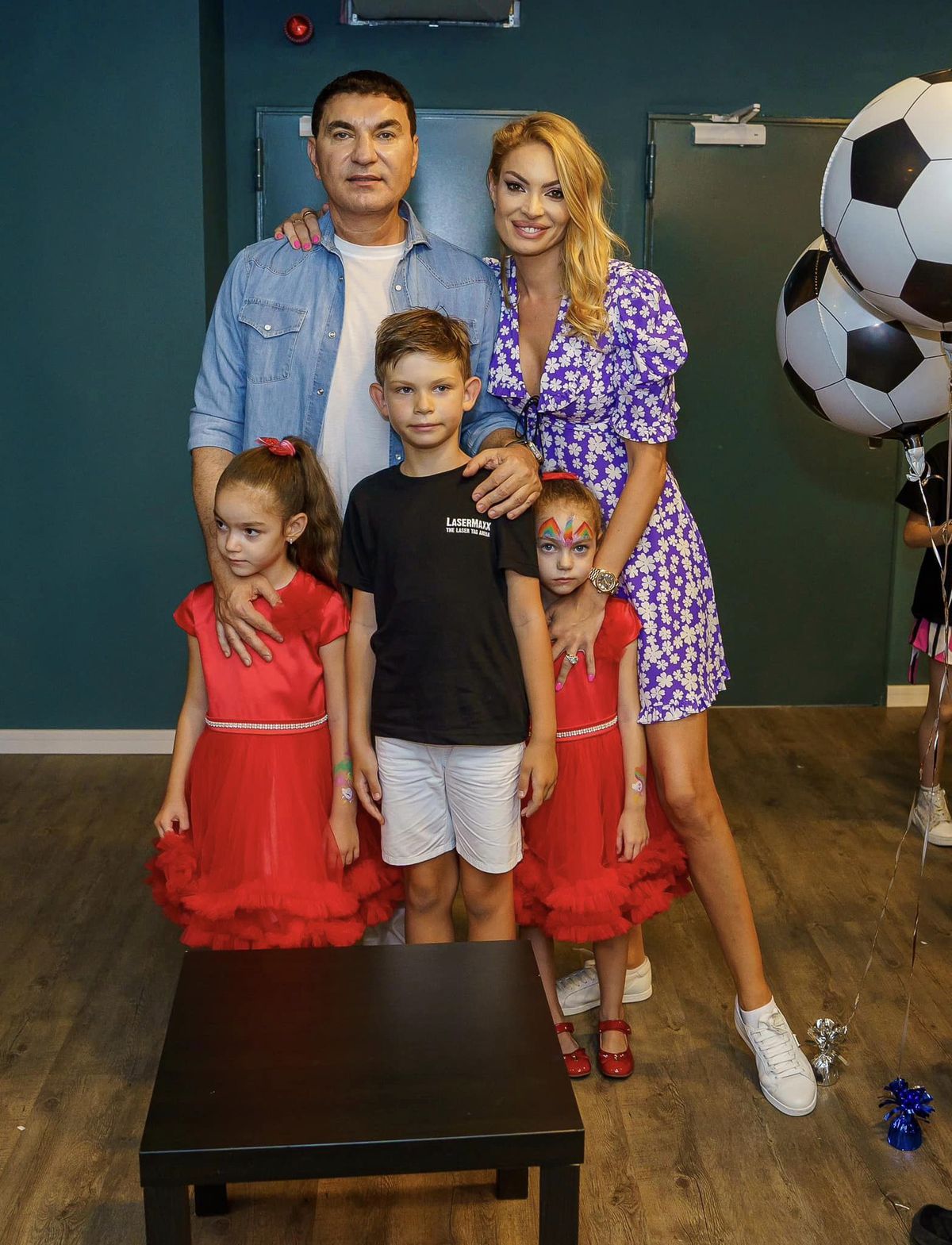 Femeia care l-a înnebunit pe Cristi Borcea: „Era peste tot, la TV, la Super Bowl! Am zis: «Gata, declanșăm atacul»”