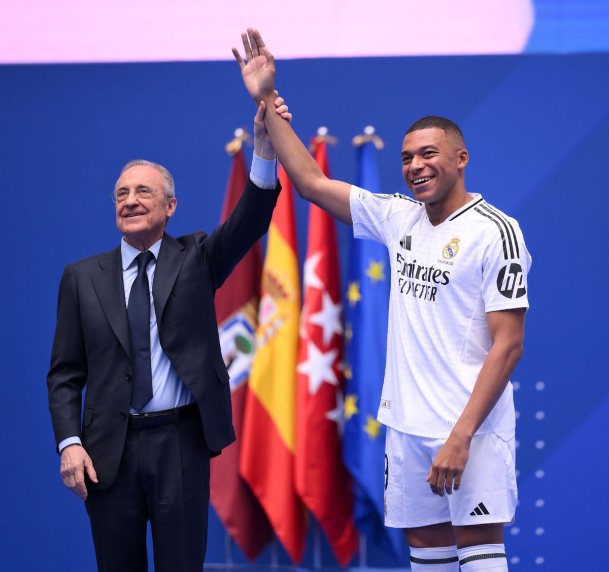 Mbappe l-a copiat pe Ronaldo pe „Bernabeu”! Momentul în care stadionul a exclamat la prezentarea oficială