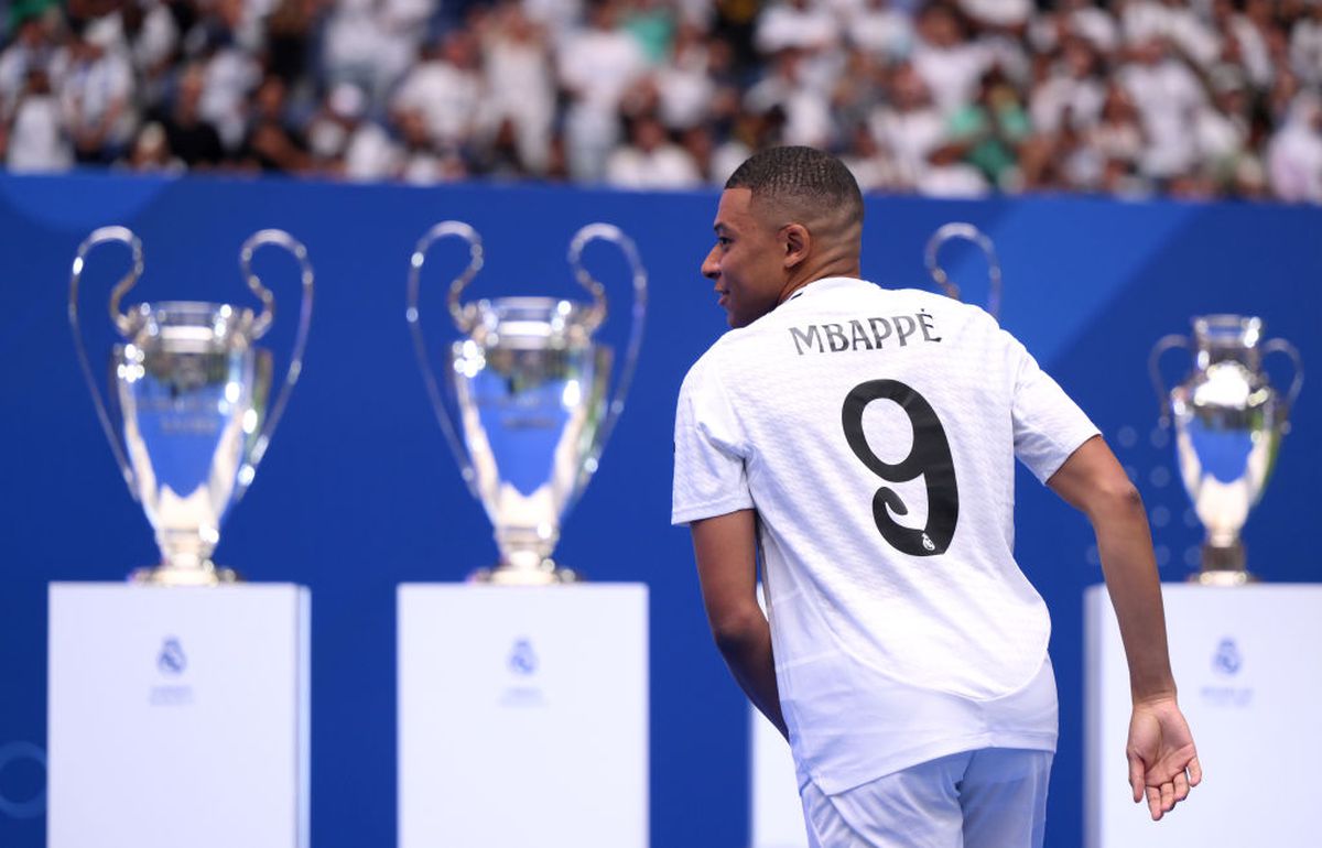 Prezentarea lui Mbappe la Real Madrid