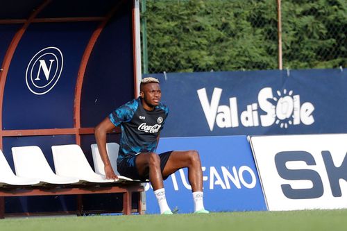 Victor Osimhen pare gata de plecarea de la Napoli / Foto: Imago