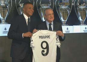 Kylian Mbappe e prezentat la Real Madrid, pe „Santiago Bernabeu”