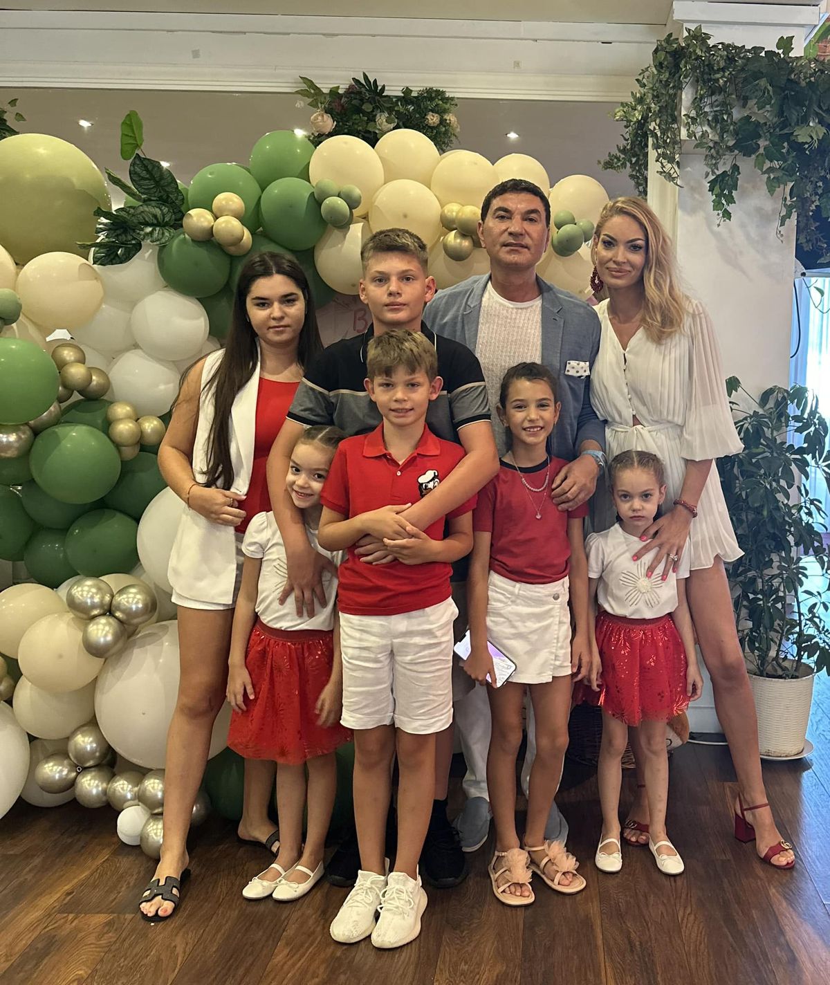 Femeia care l-a înnebunit pe Cristi Borcea: „Era peste tot, la TV, la Super Bowl! Am zis: «Gata, declanșăm atacul»”