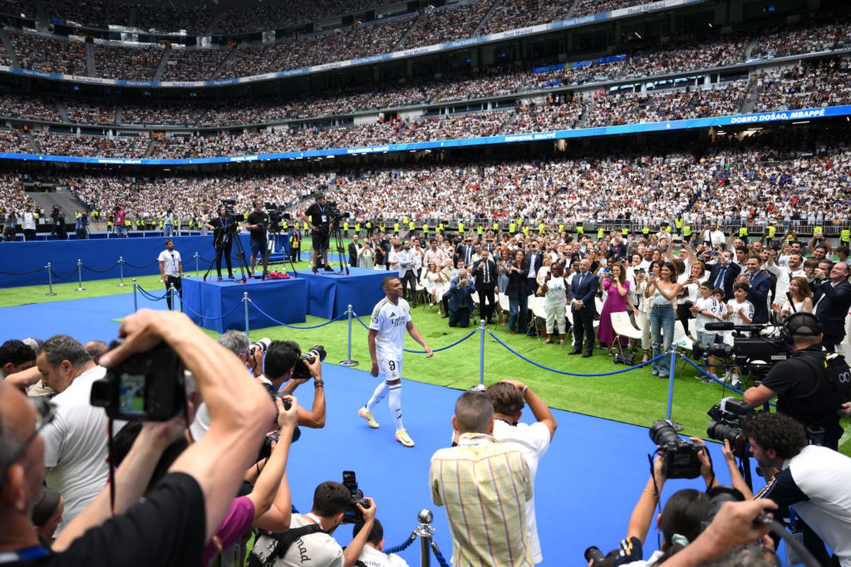 Mbappe l-a copiat pe Ronaldo pe „Bernabeu”! Momentul în care stadionul a exclamat la prezentarea oficială