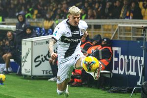 De nicăieri! Valentin Mihăilă pleacă de la Parma și schimbă campionatul » Giovanni Becali, pentru GSP.ro: „S-ar putea încheia!”