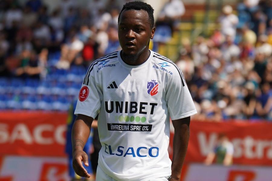 Hervin Ongenda / foto: facebook.com/fcbotosani A semnat cu două zile înainte de barajul FCSB - Botoșani