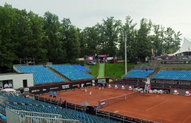 Meciurile programate să le dispute Irina Begu și Sorana Cîrstea la UniCredit Iași Open, amânate pentru joi din cauza vremii nefavorabile