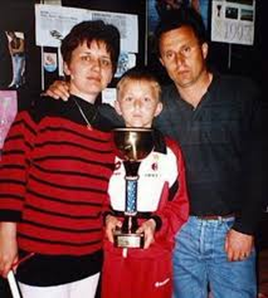 Luka Modric în echipamentul celor de la AC Milan / Foto: X @milanposts Cum l-a convins AC Milan pe Luka Modric: „Acest lucru a fost foarte important pentru mine”